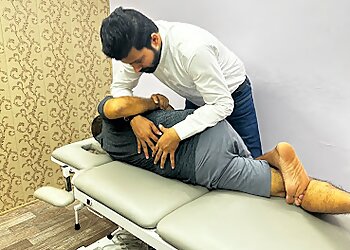 DrSatyamsPainHealthcare-Varanasi-UP-2